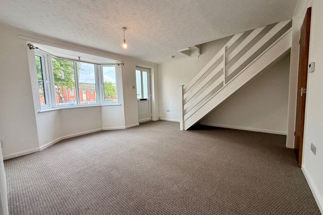 42, Commodore Road, Oulton photo 2
