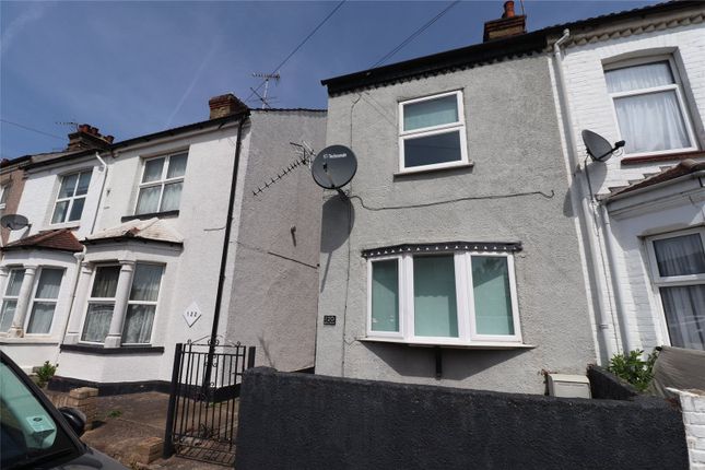 End terrace house for sale in Milton Road, Swanscombe