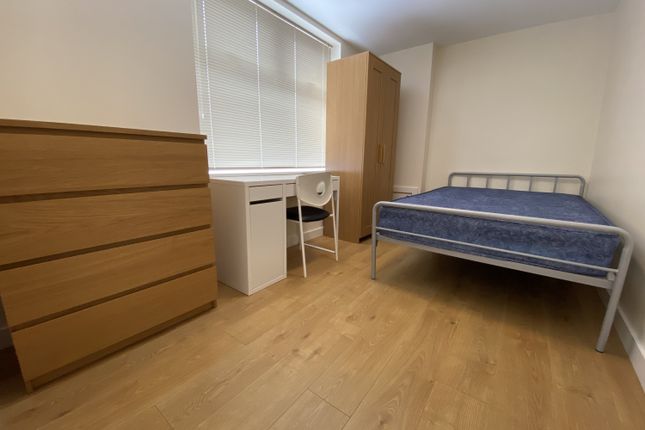 72, Flora Street(*), Cardiff photo 4