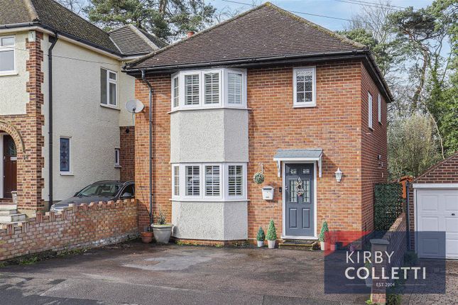 Thumbnail Detached house for sale in St. Davids Drive, Broxbourne