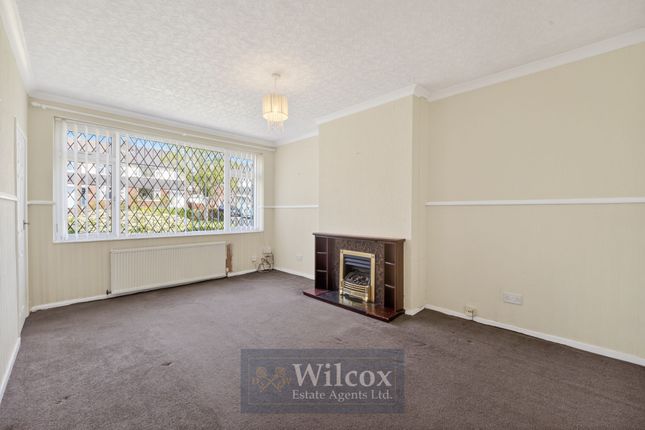 116 Crossdale Road, Bolton photo 2