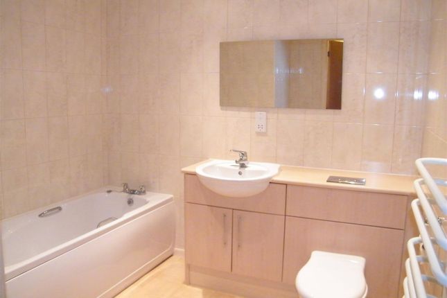 11, Roundhaven, Durham photo 5