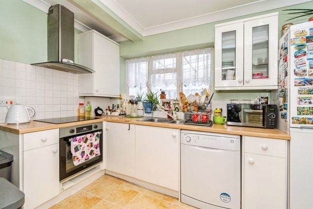 125, Carnation Road, Southampton photo 3