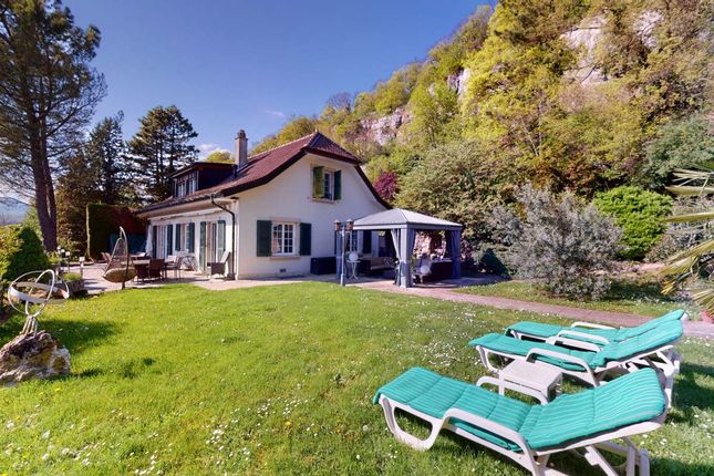 Thumbnail Villa for sale in Eclépens, Canton De Vaud, Switzerland