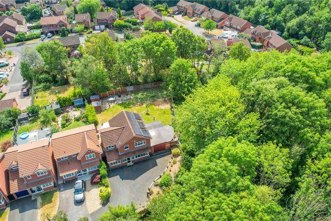 7, Cotswold Drive, Telford photo 2