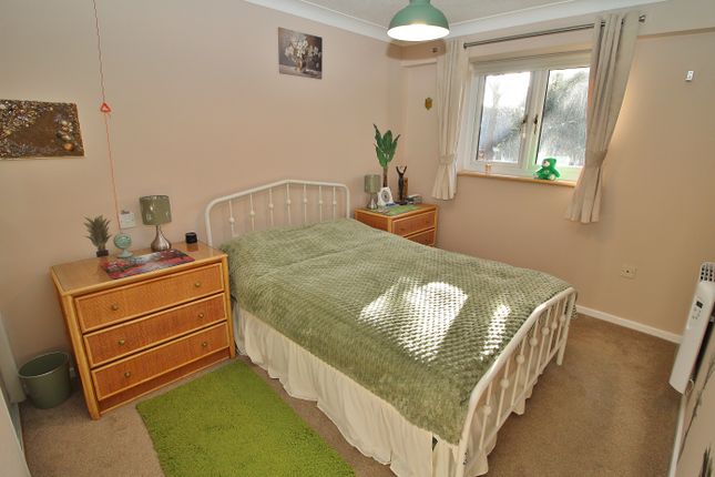 41 Bellair House, East Street, Havant photo 2