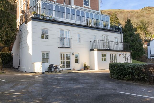 Flat 1, Aldwyn Tower, Malvern photo 4