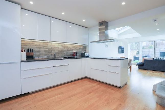 Thumbnail Detached house to rent in Mount Street, Oxford