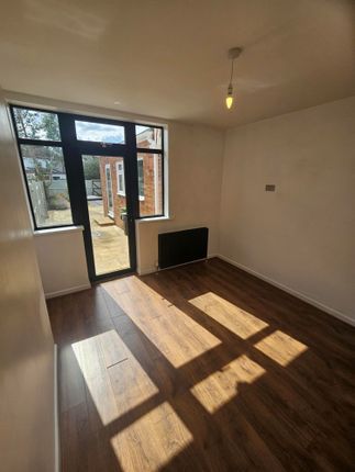 80, Eversleigh Road, Coventry photo 4