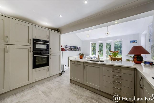 5, Elmdale Grove, Romsey photo 3