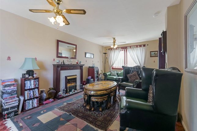 1, Tern Place, Renfrewshire photo 3