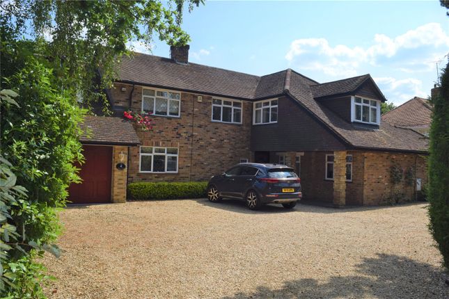 The Highlands,, Chiltern Hill, Gerrards Cross photo 2
