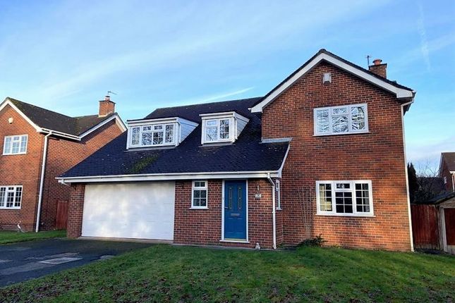 Thumbnail Detached house for sale in Ravenscroft, Holmes Chapel, Crewe