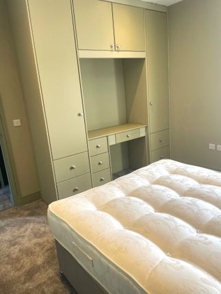 Apt 2, 93, Roman Raod, Middlesbrough photo 4