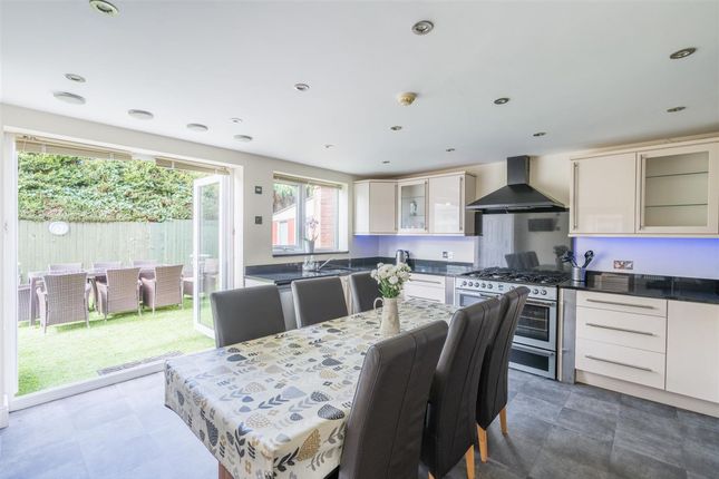 19 Maes Gweryl, Conwy photo 4