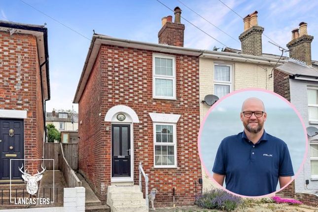 54, Albert Street, Cowes photo 4