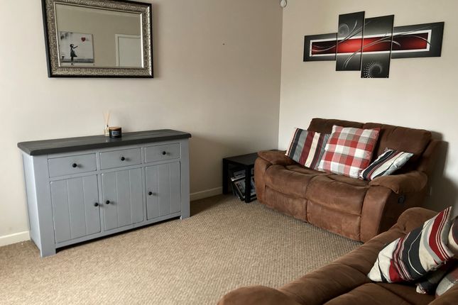 64, Darmead, Weston-super-Mare photo 2