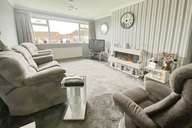 9, Woodland Close, Stourbridge photo 3