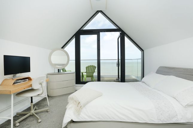 Town house for sale in Sea Bathing Terrace, Margate