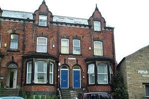 Thumbnail Terraced house to rent in Moor View, Leeds