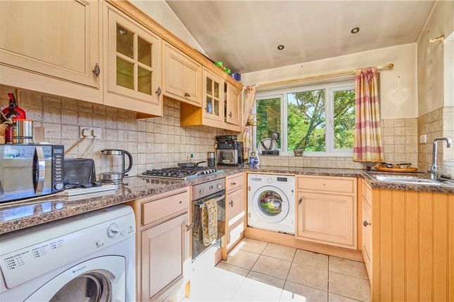 25, Green Lane, Ilkley photo 4