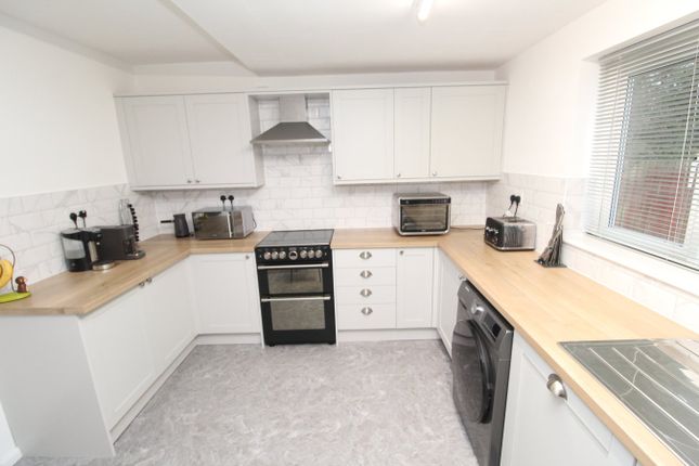 15, Ridley Close, Leicester photo 3