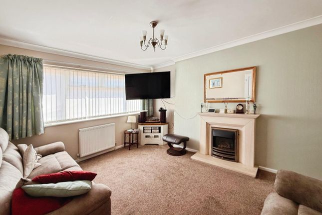 18, Carlton Road, Exeter photo 3