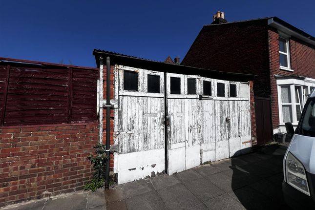 Studio parking on Talbot Road, Portsmouth, £60,000