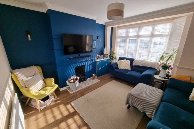 131, Poynings Avenue, Essex photo 3