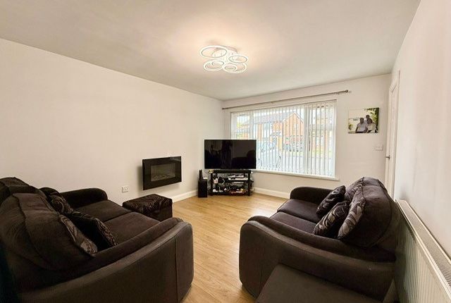 146, Buckingham Drive, LOUGHBOROUGH photo 4