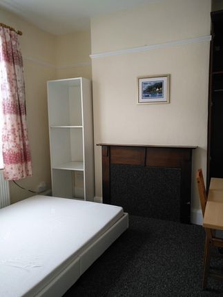Thumbnail Shared accommodation to rent in Hamilton Road, Coventry, West Midlands
