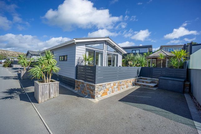 L5 The Warren, Pwllheli photo 2