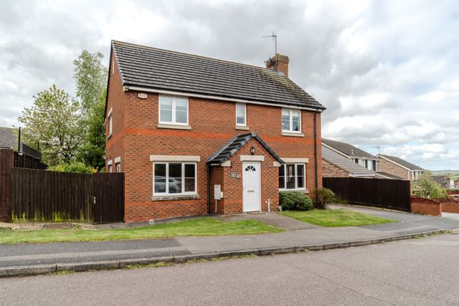 Detached house for sale in Oakleas Rise, Thrapston, Northamptonshire