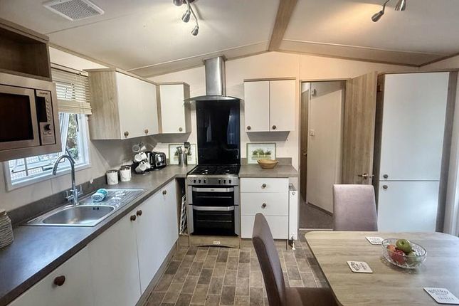 Sandy Balls New Forest Holiday Village, Southampton Rd, Fordingbridge photo 5