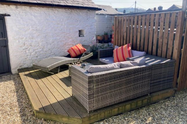 Pleasant Place, Chapel Street, Tregaron photo 3