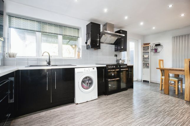 73, Sullington Road, Shepshed photo 2