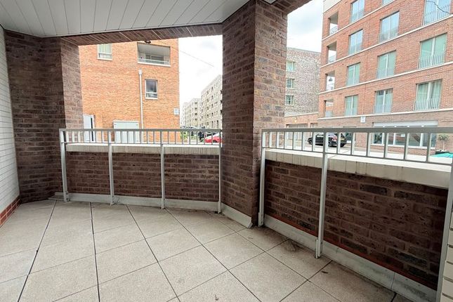 3D Brocklebank Mansions, Frogley Park, Barking photo 4