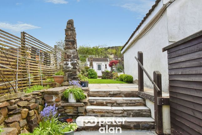 33, Lyons Place, Neath photo 2