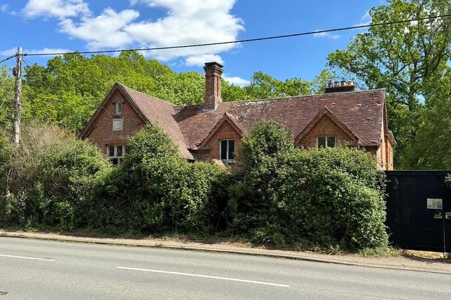 Old School House,, Vicarage Hill, Billingshurst photo 2