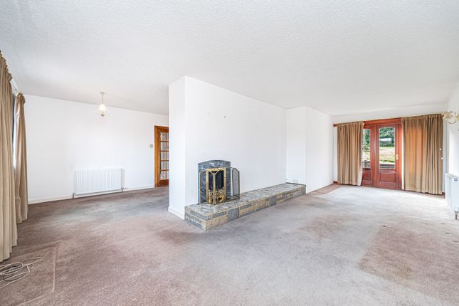4, Camps Road, Carnock photo 3