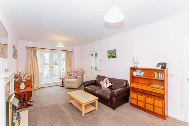 Flat 22, Cavendish Court, Sackville Way, Cambridge photo 2