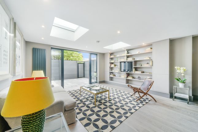 34b, Roehampton High Street, London photo 2