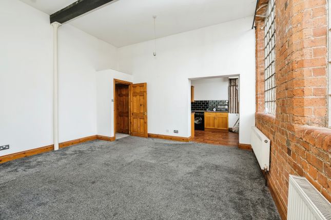 Flat for sale in Palmerston Road, Northampton