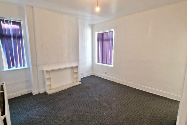 243, Broom Lane, Manchester photo 4