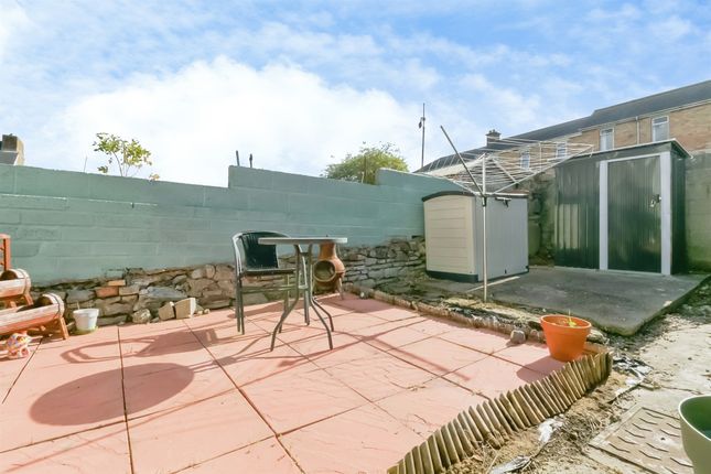 23, Daniel Street, BARRY photo 2
