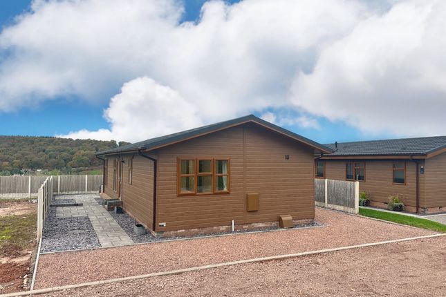 2-bed caravan on The Classic, Valley View Park, Blakeney, £165,000
