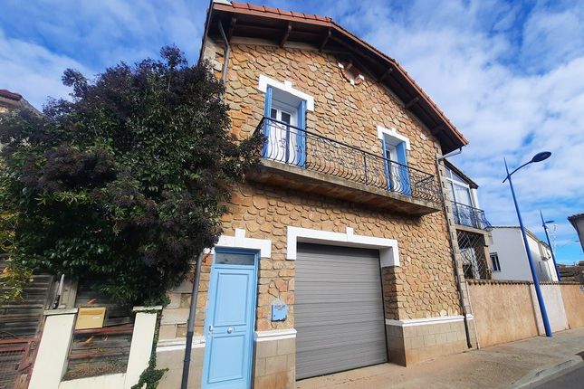 Property for sale in Marseillan, Languedoc-Roussillon, 34340, France
