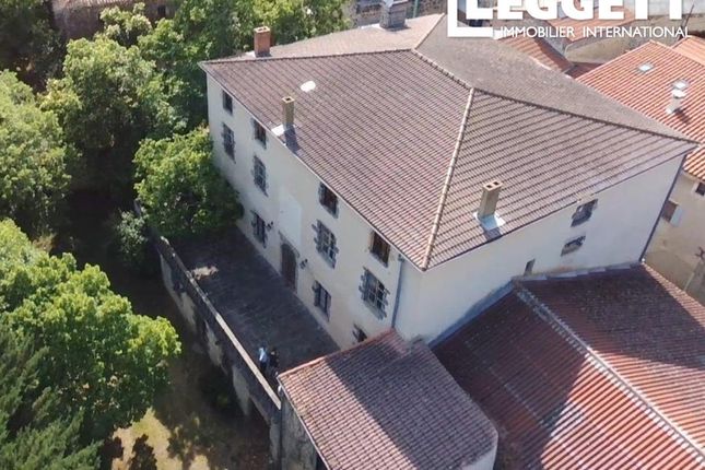 Villa for sale in Antoingt, Puy-De-Dôme, Auvergne-Rhône-Alpes