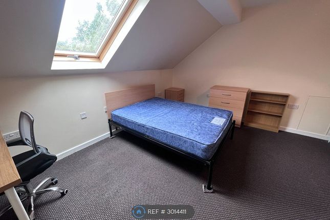 St Helens Avenue, Brynmill, Swansea photo 5