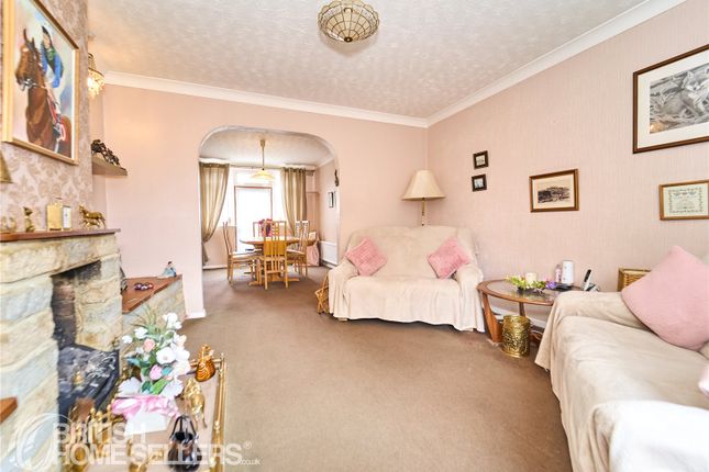 45, Darcy Road, Surrey photo 4